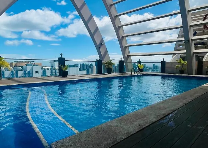 Apartment Couple Beside Mrt Boni & Sm Light Mall Manila