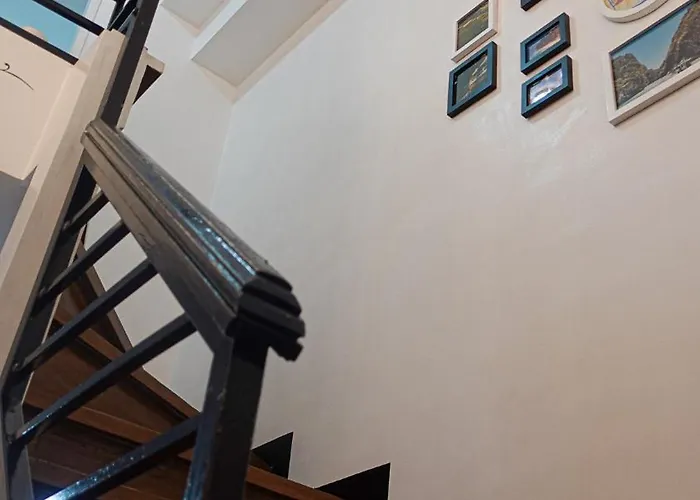 Apartment Couple Beside Mrt Boni & Sm Light Mall *